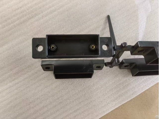 Plastic Insert Mold And Molding Parts Plastic Insert Mold And Molding Parts