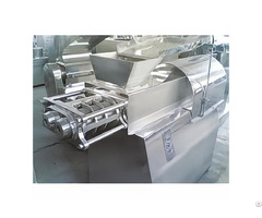 Screw Extruding Granulating Device