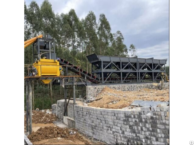 Forced Mobile Concrete Plant