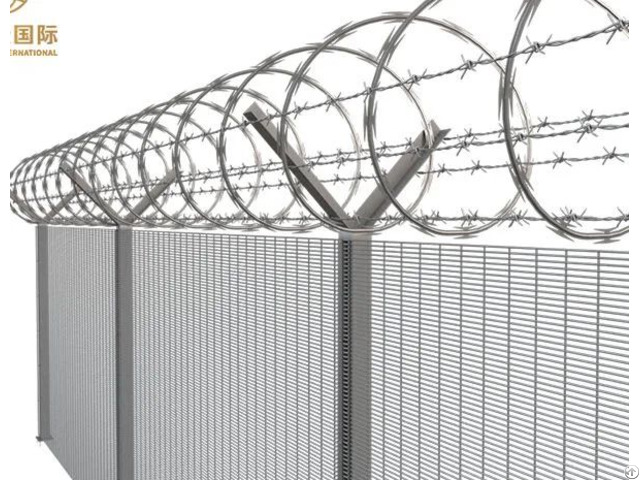 Threed Curved Fence