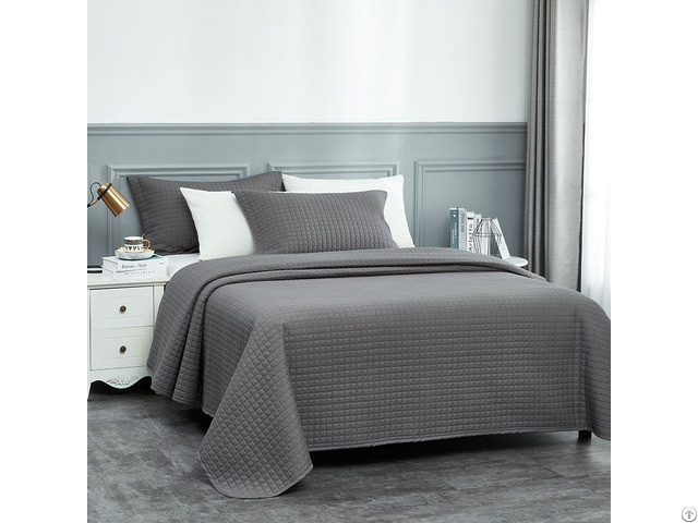 Wholesale Factory Price Quilted Coverlet Ensemble Set