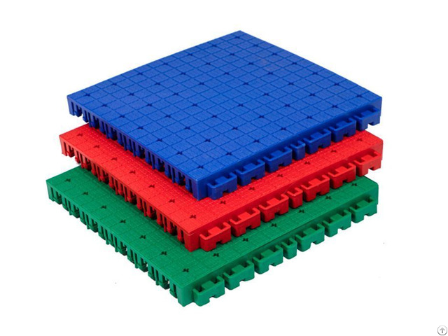 A Pp Interlocking Tile