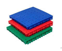 A Pp Interlocking Tile