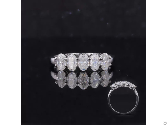3×5mm Oval Cut Moissanite Pt950 Five Stone Ring