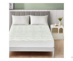 Wholesale Bamboo Waterproof Noiseless Breathable Cooling Mattress Protector