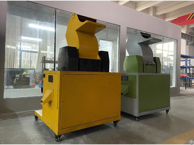 A Small Cable Granulator And Separator