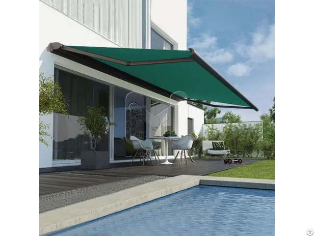 Retractable Awnings