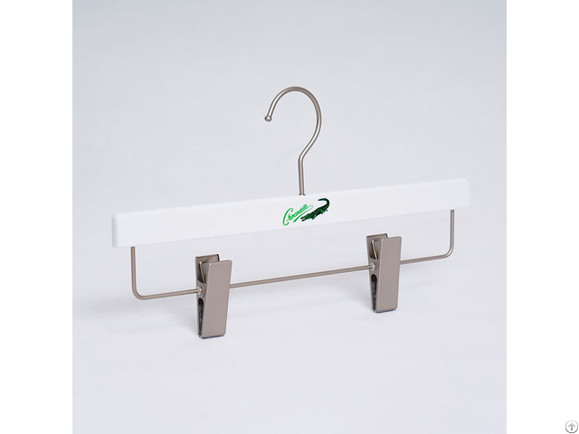 Plastic Hanger Supplier