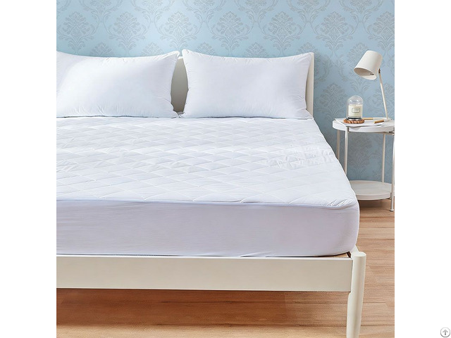 Quilted Waterproof Breathable Noiseless Hypoallergenic Mattress Protectorfor Home Hotel