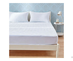 Quilted Waterproof Breathable Noiseless Hypoallergenic Mattress Protectorfor Home Hotel