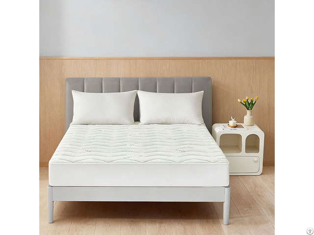 Deep Pocket Stretch Fitted Design Washable Bed Waterproof Quilted Mattress Protector