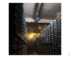 Dairy Barn Fans Manufacturer