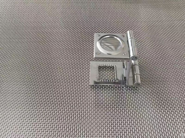 Woven Wire Mesh Weaving Techniques Material Types And Size Specifications