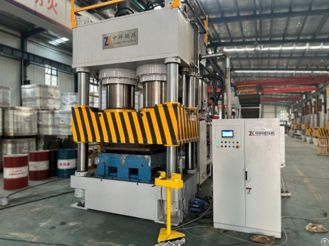 Plastic Pallet Molding Machine