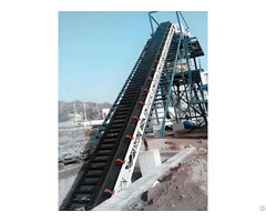 Belt Conveyor For Continuous Bulk Material Transport