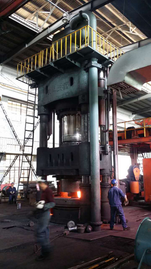 2000 Ton Used Open Die Forging Hydraulic Press