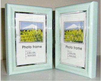 Classic Plastic Photo Picture Frames