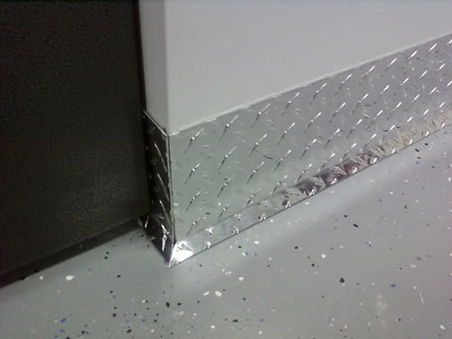 Diamond Plate Baseboard Protecting Your Wall From Stains