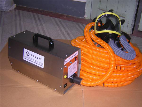 Electric Supply Air Respirator With A Long Tube