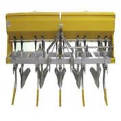 Fertilizer Spreader And Hoe Machine Pg 800