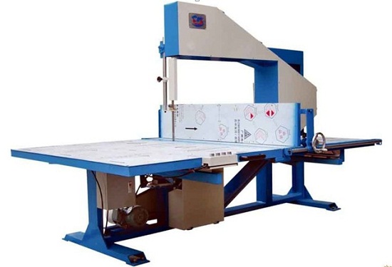 Foam Vertical Saw Cutting Machine