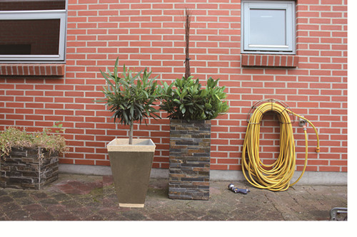 Garden Stone Flowerpot