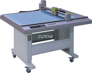 Garment Upholstery Pattern Cnc Cutting Machine