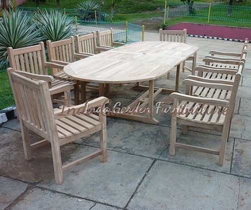 Information Set Garden Furniture