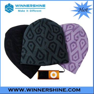 Printing Pattern Knitted Beanie Built In With Speakers