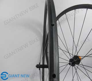 Road Carbon Wheels 24mm Tubular