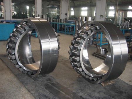 Self Aligning Roller Bearings 22314c3 23148c3w33 22318w33