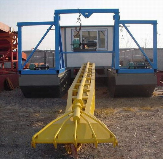 Trailing Suction Hopper Dredger