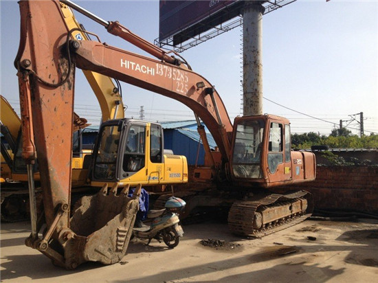 Used Hitachi Excavator Ex200 3