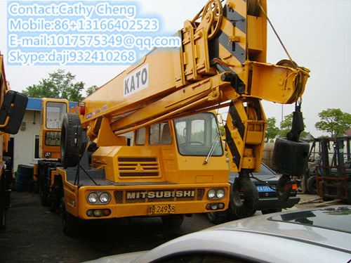 Used Kato Nk250 Crane