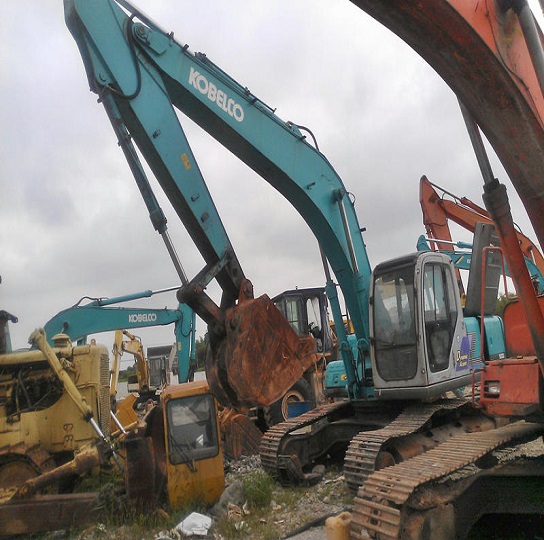 Used Kobelco Sk230 Excavator