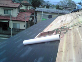 Water Resistant Vapor Permeable Sloped Roof Underlay