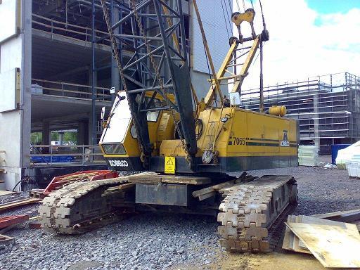 Crawler Crane Kobelco 7065