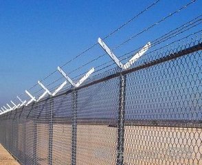 Specification Of Steel Wire Mesh Fence Is Made According To Your Demands