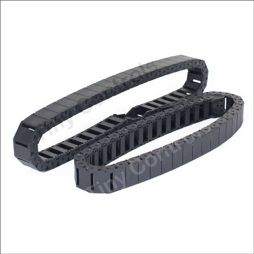 Tc 15x30 R48 Plastic Cable Chain