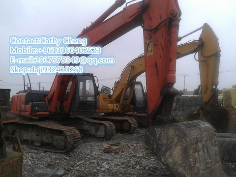 Used Hitachi Zx200 Excavator