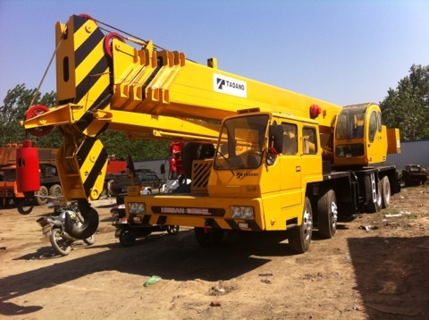 Used Tadano Gt650e 2 Crane