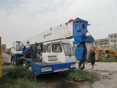 Used Tadano Tl300e 2 Crane