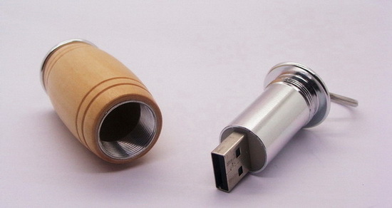 Wood Cask Shaped Usb Flash Drive