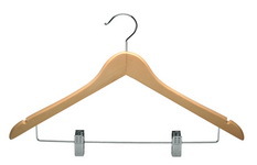 Wooden Hangers Tm30 009